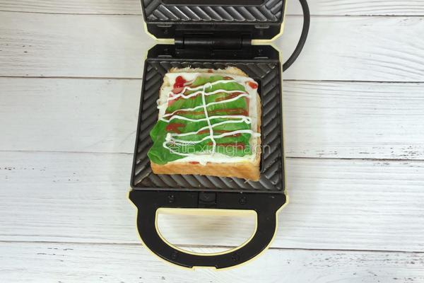 火腿三明治的做法图解10