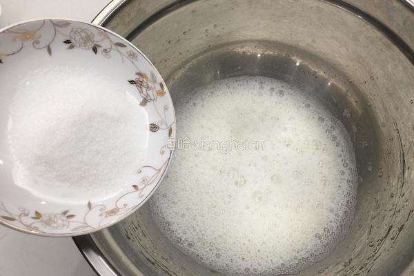 草莓水果奶油蛋糕（六寸）的做法图解8