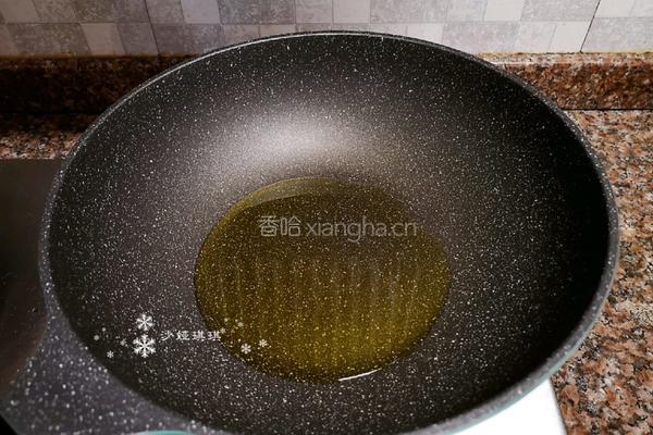莴笋木耳炒鸡蛋的做法图解6
