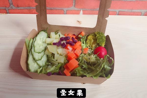 每天一道减肥餐：蔬菜沙拉的做法图解5