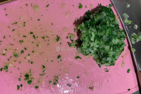 青菜香干水煎包的做法图解3
