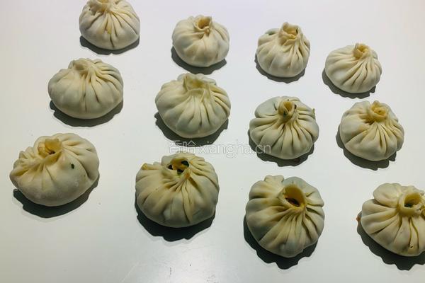 青菜香干水煎包的做法图解9