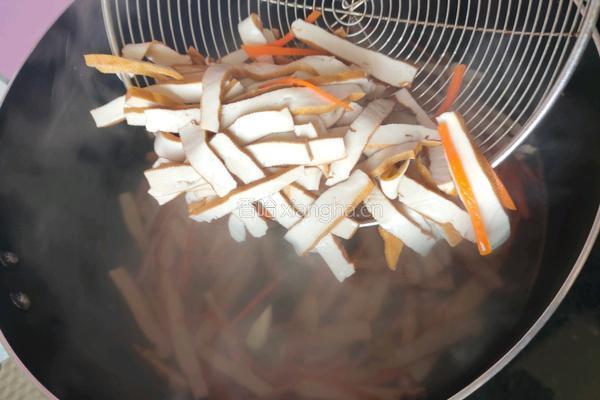 韭菜炒豆腐干的做法图解6