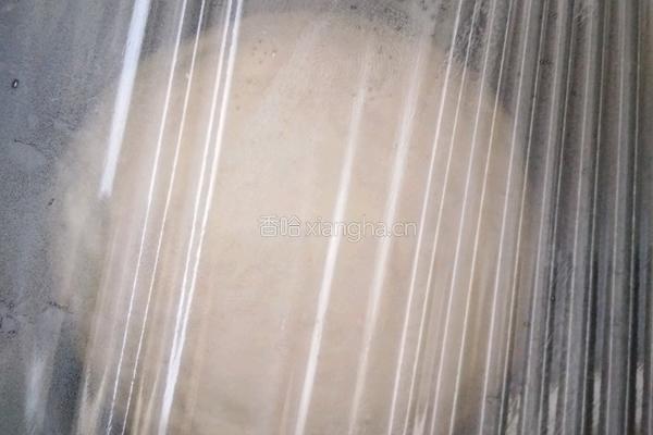 缤纷披萨的做法图解1