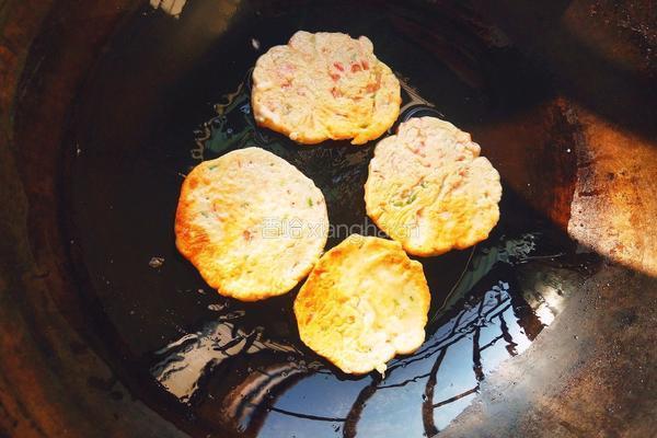 火腿鸡蛋饼的做法图解6