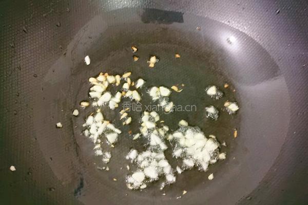 蘑菇炒尖椒的做法图解7