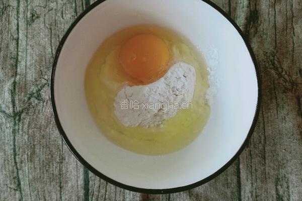 炸香椿鱼儿的做法图解4
