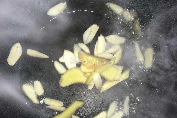 杏鲍菇炒肉片的做法图解6