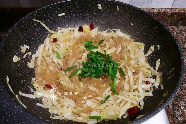 卷心菜炒粉丝的做法图解14