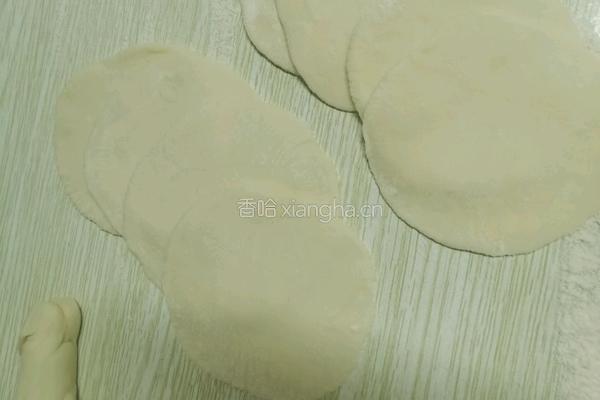 韭菜鸡蛋肉饺子的做法图解11