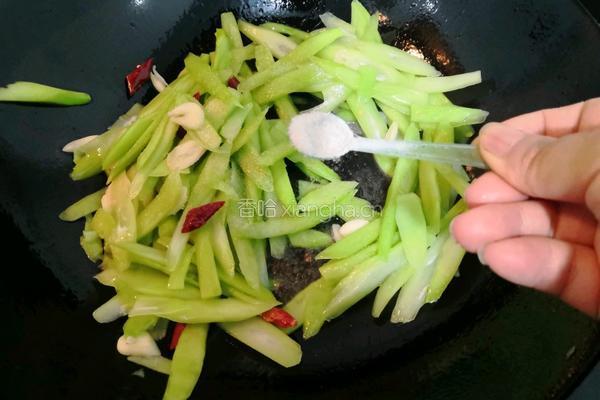 辣炒芥兰的做法图解12
