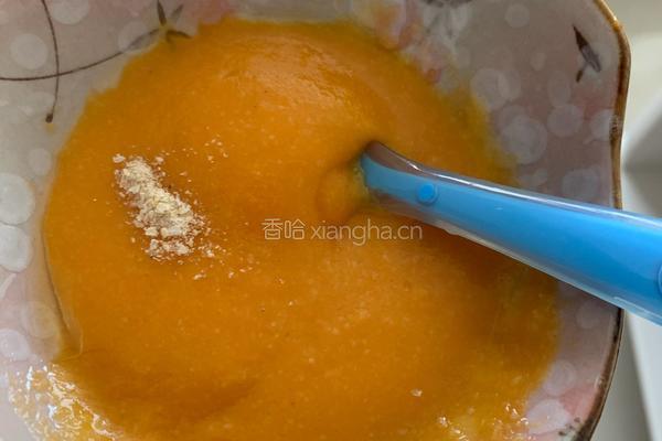 胡萝卜鳕鱼面的做法图解4