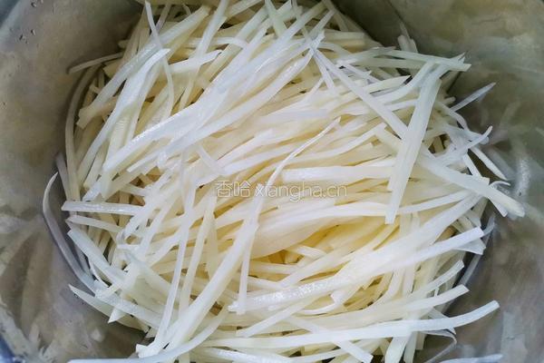 醋溜土豆丝的做法图解3