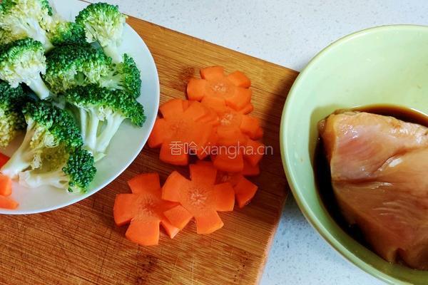 照烧鸡肉饭的做法图解1
