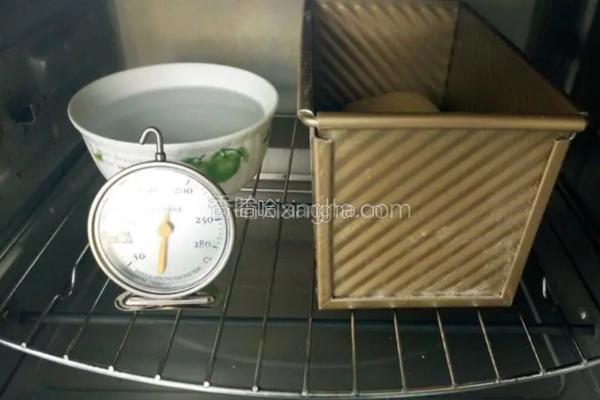 波兰种超软奶香吐司的做法图解15