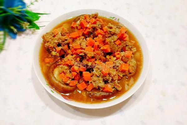 香菇蒸牛腱的做法图解1