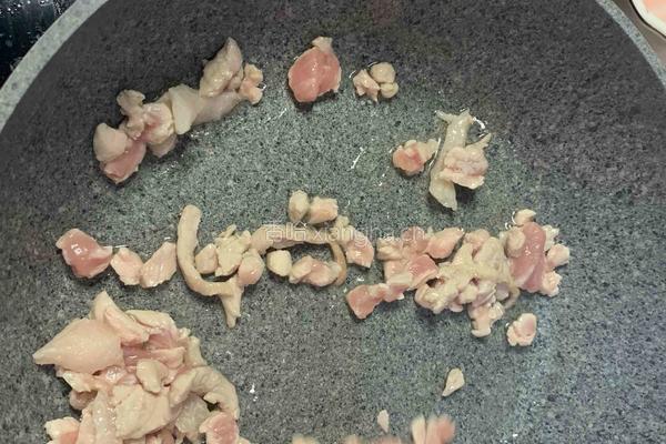 土豆肉沫拌饭的做法图解2