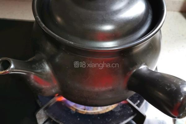 筒骨玉米汤的做法图解2