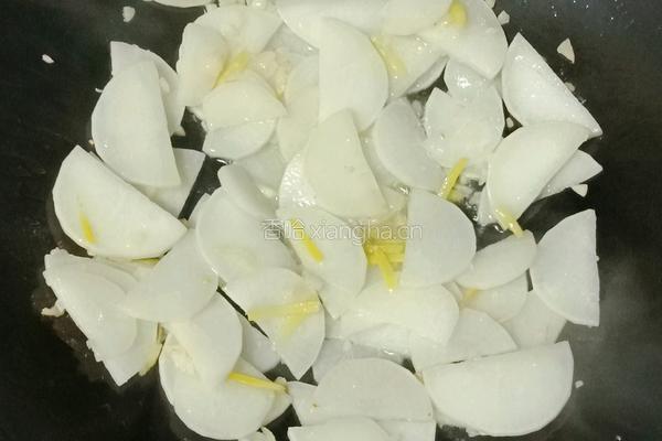 芹菜萝卜炒牛肉的做法图解9