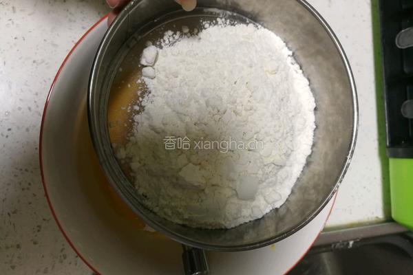 戚风蛋糕（8寸）的做法图解5