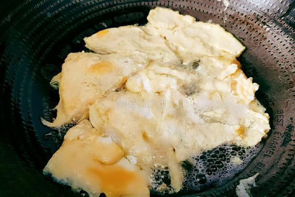 荷兰豆炒鸡蛋的做法图解8