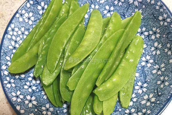鸡翅根烧荷兰豆的做法图解11