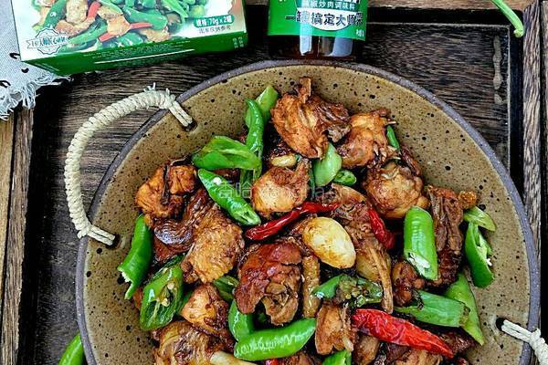 香辣可口辣子鸡的做法图解11