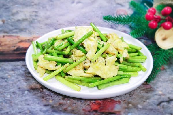 蒜苔炒鸡蛋的做法图解13