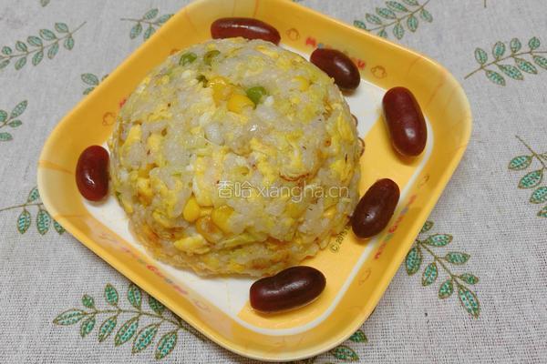 娃娃菜豌豆玉米蛋炒饭的做法图解3