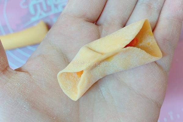 三文鱼胡萝卜水饺的做法图解15