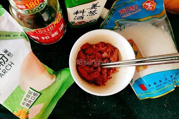 猪肉炒长豆角的做法图解4