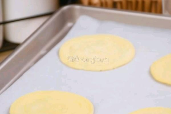 4步搞定蛋挞拿破仑酥到掉渣的美味的做法图解2