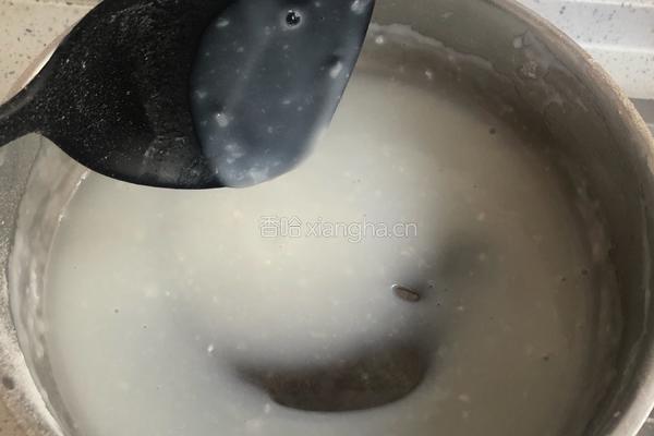 鸡胸肉奶油蘑菇浓汤的做法图解6