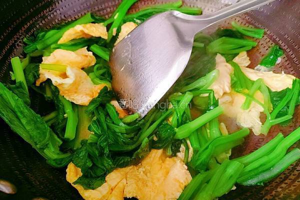 菜心炒鸡蛋的做法图解9
