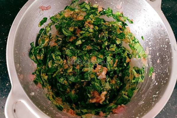菜心猪肉包子的做法图解12