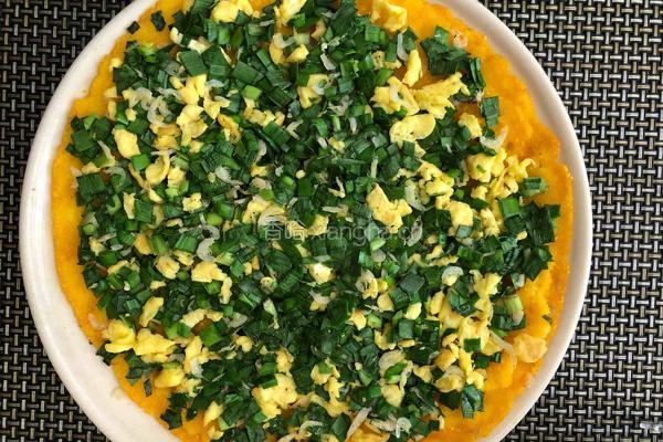 鸡蛋虾皮韭菜玉米饼的做法图解6