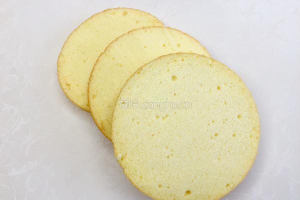 草莓水果奶油蛋糕（六寸）的做法图解18