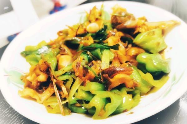 青椒爆炒香螺的做法图解10