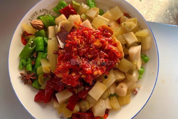 上桌扫光的茄子烧肉的做法图解5