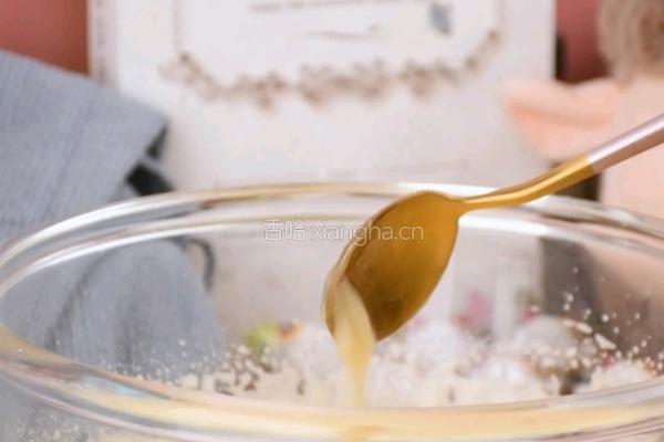 童年回忆杀传统蜂蜜蛋糕就爱这一口的做法图解2