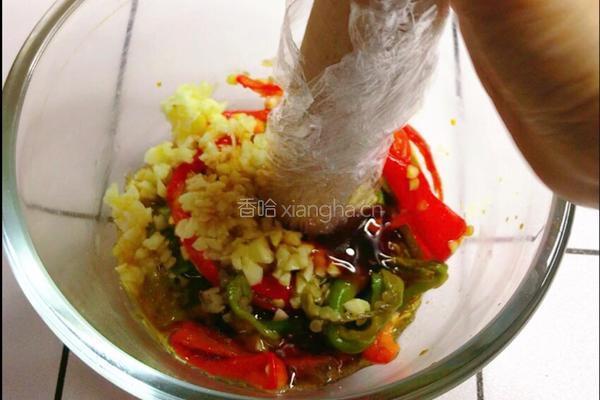 辣椒擂皮蛋的做法图解9