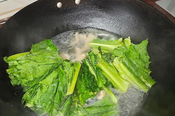 瘦肉麦菜汤的做法图解10