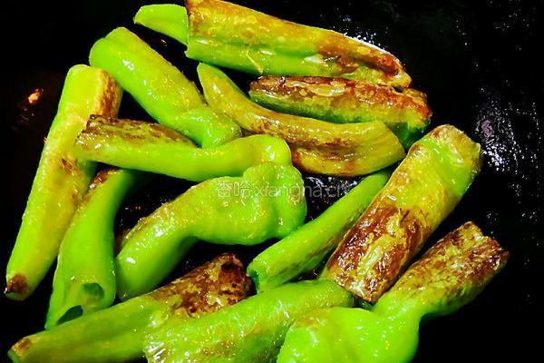 虎皮尖椒肉沫的做法图解5