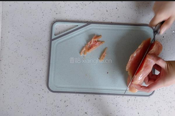 清爽开胃的鱼香肉丝的做法图解1