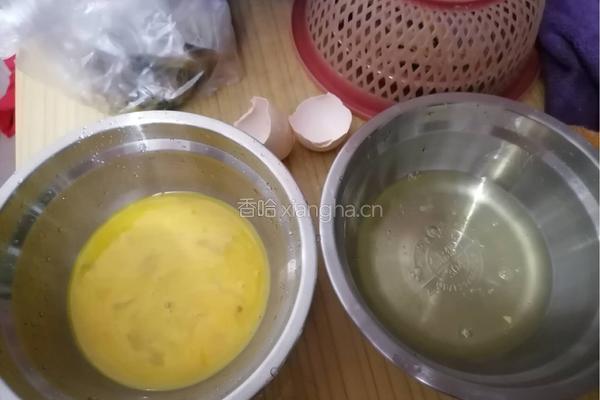  压力锅蛋糕的做法图解1
