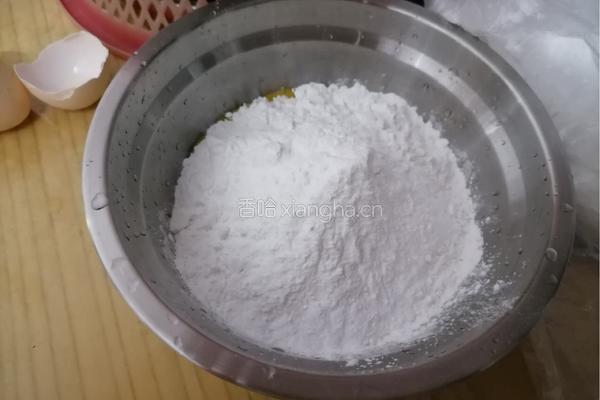  压力锅蛋糕的做法图解3