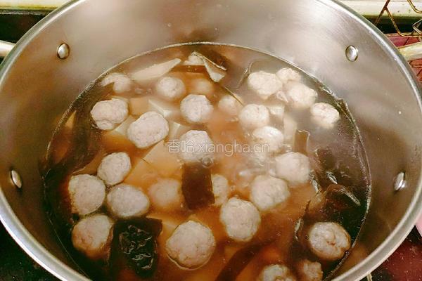 海带豆腐白萝卜肉丸汤的做法图解18