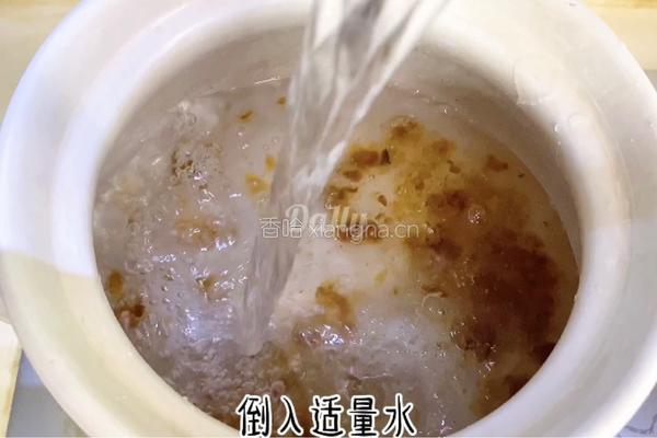 美容养颜，雪燕牛奶桃胶的做法图解3