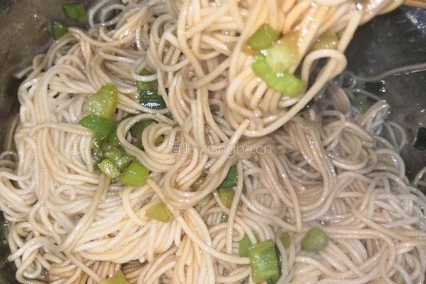 葱油拌面的做法图解7