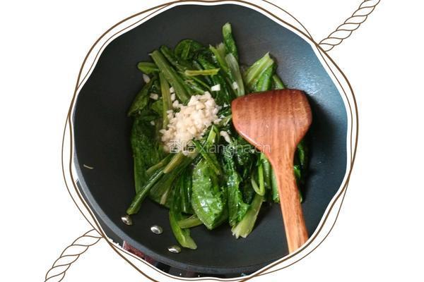 蚝油油麦菜的做法图解3